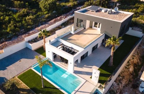 Vinisce Villa | Villa Koko Vinišće by AdriaticLuxuryVillas
