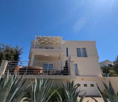 Lumbarda Apartment | Villa Kora - luxury holiday Apartments