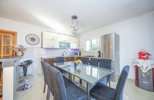 Makarska Villa | Villa Kristina in Makarska with pool, terrace, sea view, BBQ, parking