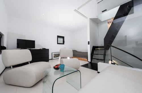 Dragove Villa | Villa Kula
