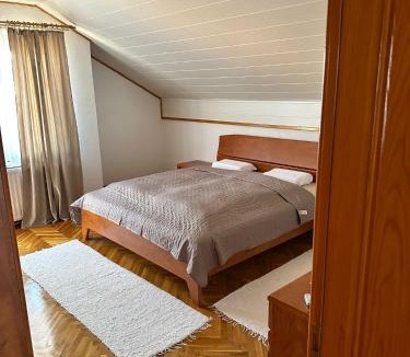 Mali Radic Villa | Villa Lana