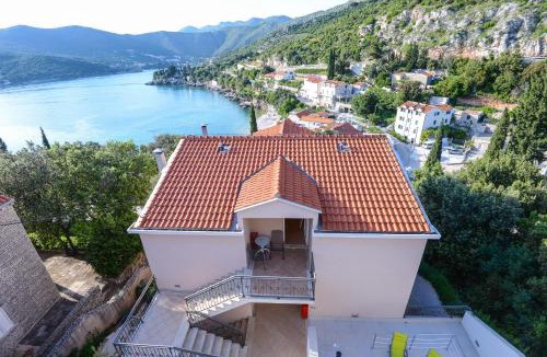 Stikovica Apartment | Villa Lanterna