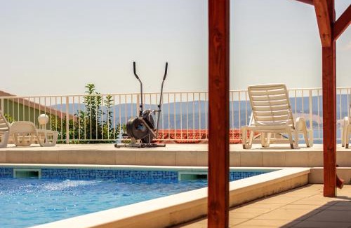 Ruskamen Bed & Breakfast | Villa Ljetni San