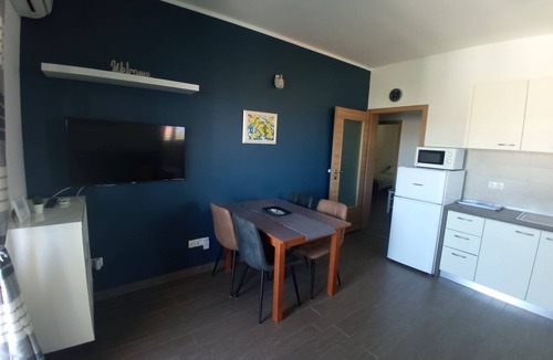 Cesarica Apartment | Villa Luce Fewo Degenija with sea view, beach holiday, diving, hiking .