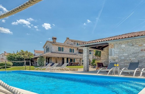 Selina Villa | Villa Luna with Private Pool