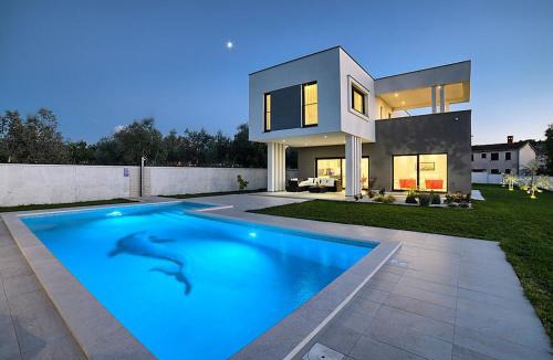 Stinjan Villa | Villa Lungera