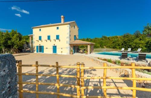 Bajcici Villa | Villa Lusa