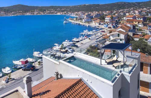 Vinisce House | Villa Lux (V9761-K1) - Vinisce