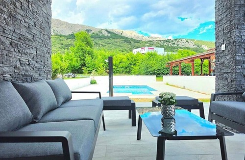 Jurandvor Villa | Villa Lux with swimmnig pool and view