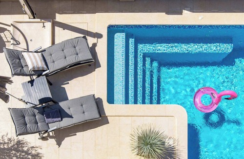 Peroj Villa | Villa Luxoria