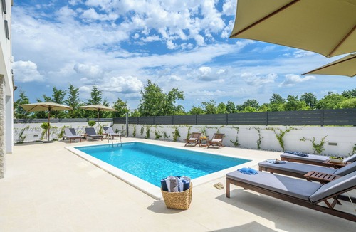 Jursici Villa | Villa Luz (Istria - Juršići)