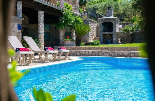 Dobrinj Villa | Villa Magdalea With Swimming Pool And Seaview