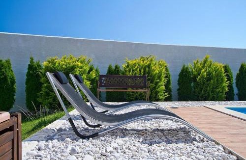 Sisan Villa | Villa MAGGIE