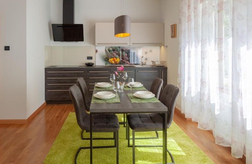 Siska District Apartment | Villa Magnolia