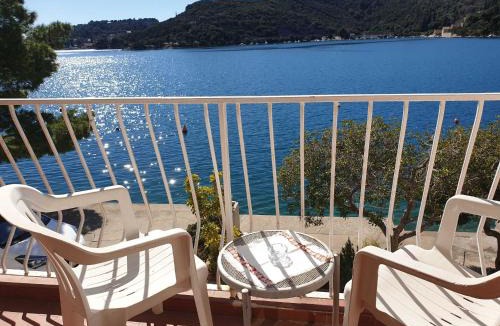 Zaton Apartment | Villa Malfi-Studio Apartment with Balcony and Sea View A2