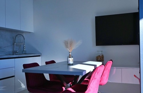 Klek Apartment | Villa Mangata 102 Apartment. Beachfront apartment for an unforgettable stay!