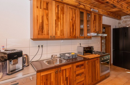 Gornja Glavina Villa | Villa Manuella - Kamena oaza by Villas Guide
