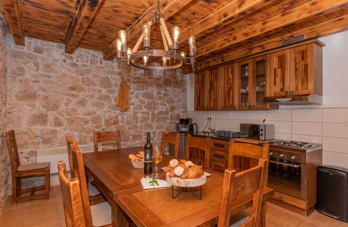 Gornja Glavina Villa | Villa Manuella - Kamena oaza by Villas Guide