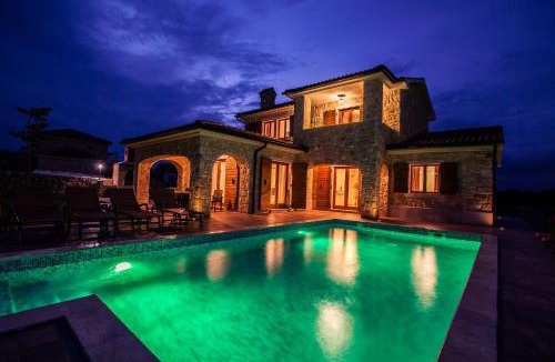 Vrh Villa | Villa Mare