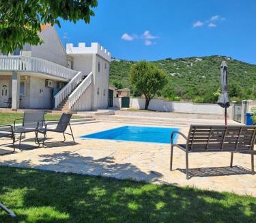 Dazlina Villa | Villa Matanov dvorac