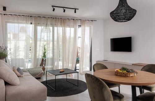 Pridraga Villa | Villa Medellin
