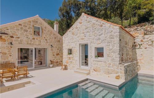 Popovici House | Villa Mediterranean Estate