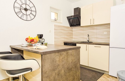Benkovac House | Villa Meri by Interhome