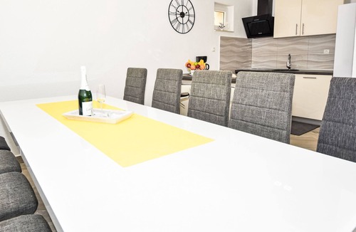 Benkovac House | Villa Meri by Interhome