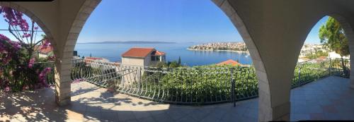 Okrug Gornji Apartment | VILLA Mira