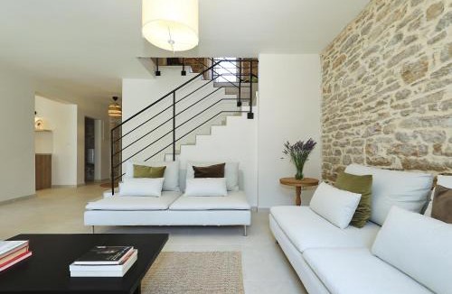 Bozava Villa | Villa Mira with a heated pool and a sea view