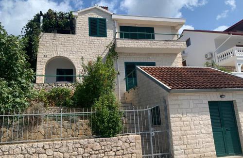 Tijesno Apartment | Villa Mirta 2
