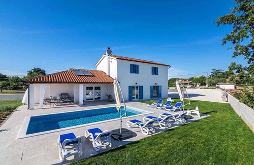 Buzet Villa | Villa mit Pool und Klimaanlage