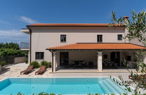 Porec Villa | Villa Molindrio by Villas Guide