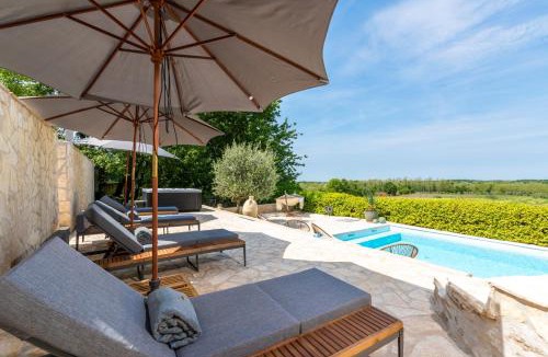 Baldasi Villa | Villa Momento