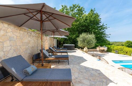 Baldasi Villa | Villa Momento