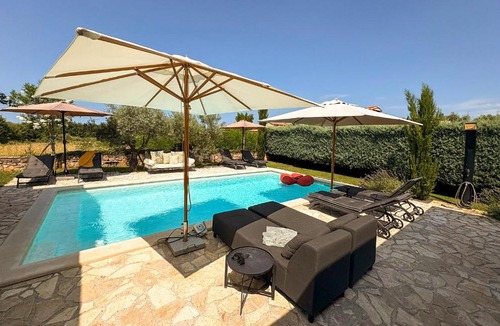 Visnjan House | Villa Montona