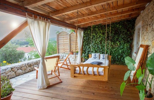 Banjol Villa | Villa Mora