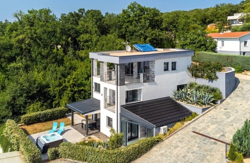 Municipality of Omisalj Villa | Villa Nada sea view&whirpool island Krk by Villas