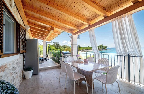 Loviste Villa | Villa near the sea