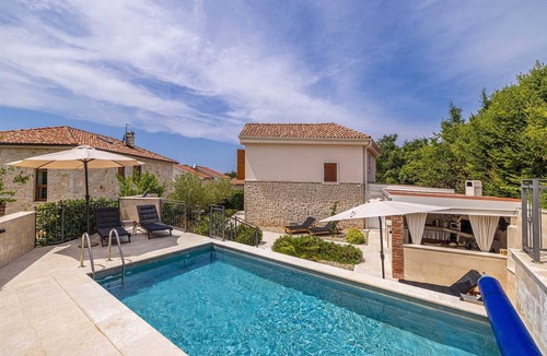 Malinska-Dubasnica Villa | Villa OASA with private heated pool
