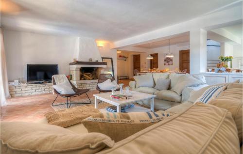 Visnjan House | Villa Oxalis