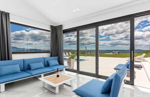Vrh Villa | Villa Panorama