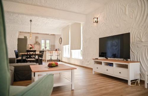 Risika Villa | Villa Pepina