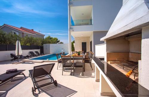Kastel Stafilic Villa | Villa Petra