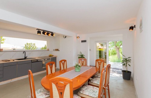 Lokvicici Villa | Villa Piplica-Makarska by Villas Guide