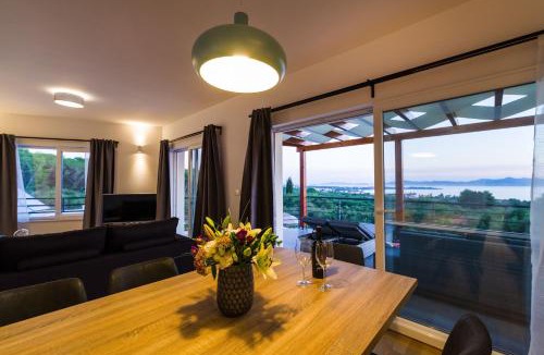 Diklo Villa | Villa Rampada