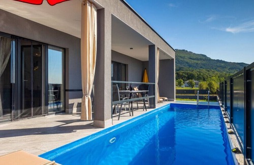 Sveti Martin Villa | Villa Rhapsody by Villas Guide
