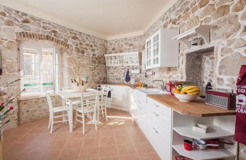 Podgora Villa | VILLA ROKO VINTAGE