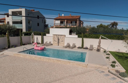 Valica House | Villa ROZA (79156-K1) - Umag