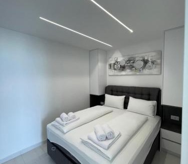 Baska House | Villa San Sebastian-direct sea view